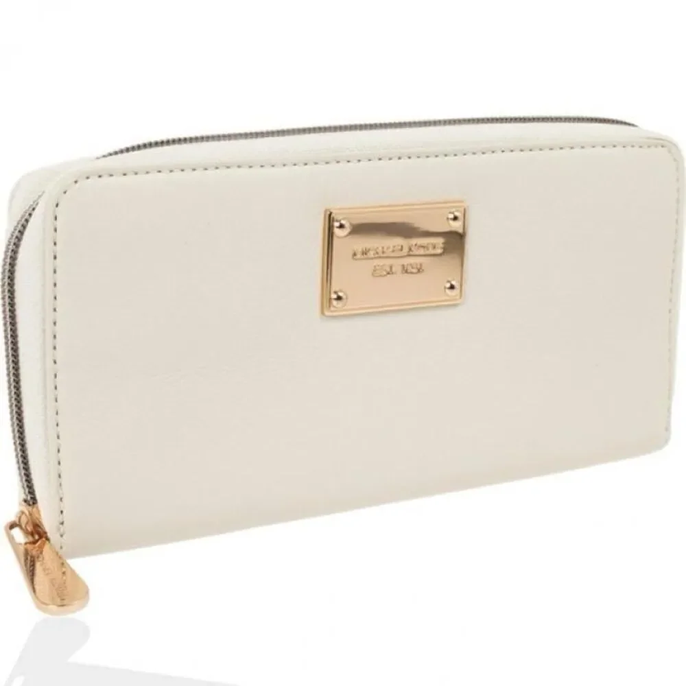 ✨MICHAEL Michael Kors Jet Set Continental Wallet✨